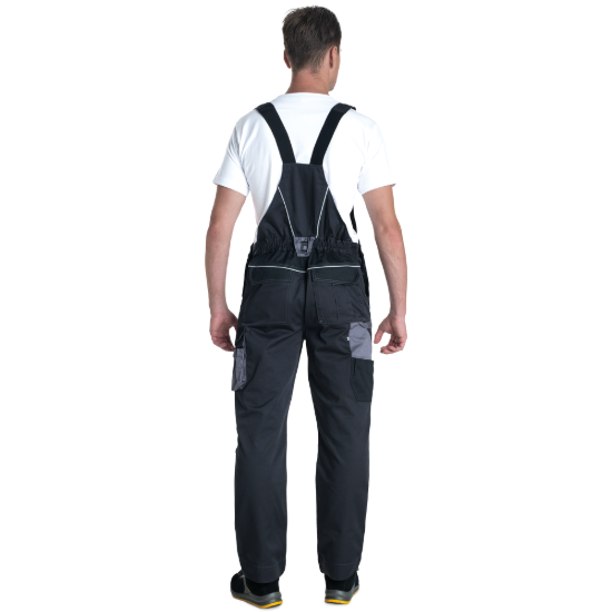 9267631390750-03530057_MAX_ECO_STRETCH_bibpants_black_model_Chodov_2024-1216.png